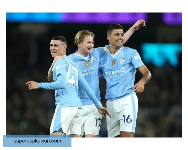 德布劳内与哈兰德的默契配合持续提升，成为球队进攻的关键所在